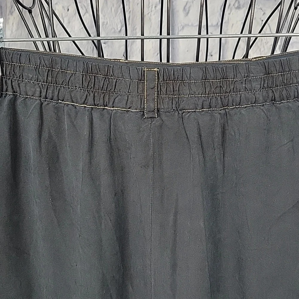 J.T. SPORTS Silk Button Up Black Long Skirt Size Small‎ - Picture 6 of 9
